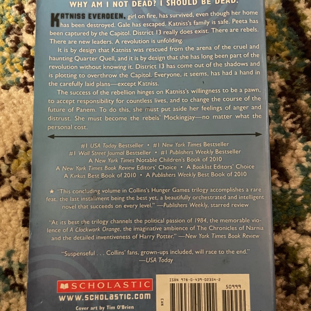 Book - mockingjay - Picture 3 of 4